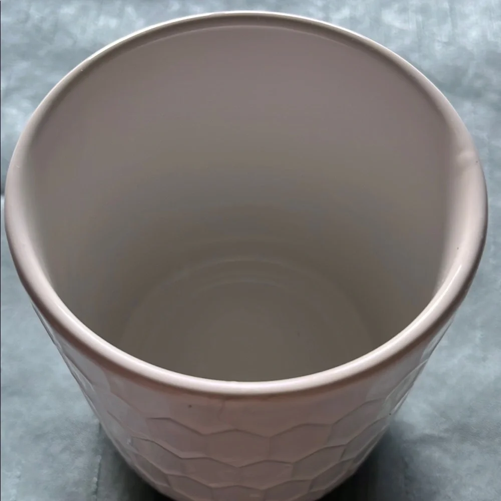 Elegant White Textured Planter Vase
